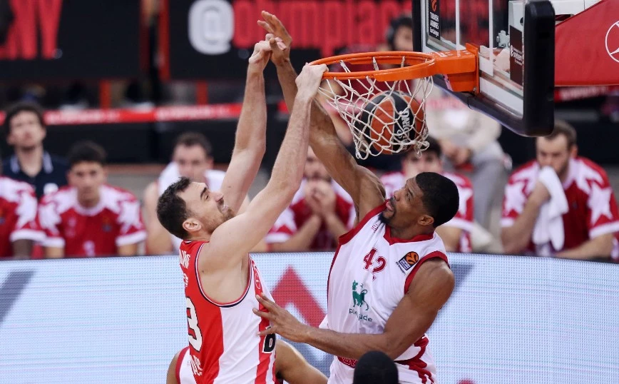 Ολυμπιακός-Αρμάνι Μιλάνο 79-74 :  Αγχωτική νίκη και ποδαρικό με το δεξί στο νέο έτος 