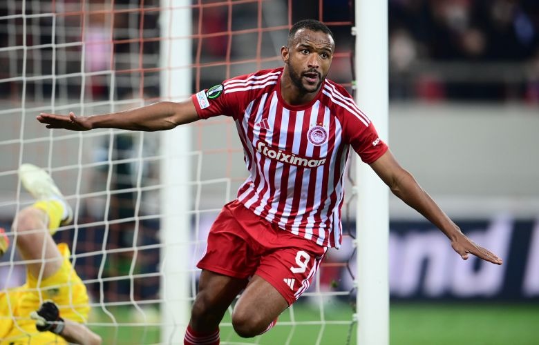 Με το "δεξί" ο Μεντιλίμπαρ: Οι ερυθρόλευκοι επικράτησαν με 1-0 της Φερεντσβάρος