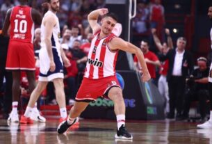 Ο Ολυμπιακός κέρδισε την Φενέρ στην παράταση και αντιμετωπίζει Μπαρτσελόνα στα πλέι οφ