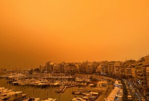 Το φαινόμενο «Minerva red» πνίγει την Ελλάδα: Μέτρα προφύλαξης από τη σκόνη Οι συστάσεις των πνευμονολόγων για την αφρικανική σκόνη προς τις ευπαθείς ομάδες
