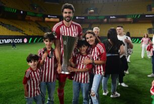 Αποχαιρέτησε τον Ολυμπιακό ο Ιμπόρα