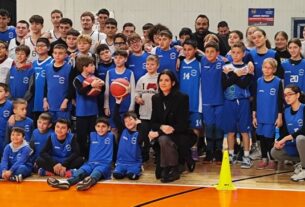 Σπουδαία μηνύματα για τη ζωή και τον αθλητισμό στη μεγάλη μπασκετική γιορτή που οργάνωσε ο Φοίνικας Πειραιά