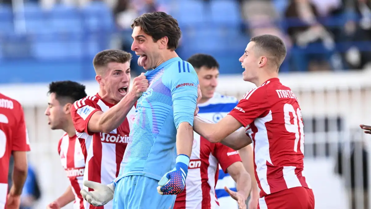 Ατρόμητος - Ολυμπιακός 1-2: Νίκη στο Περιστέρι με απόκρουση πέναλτι του Τζολάκη