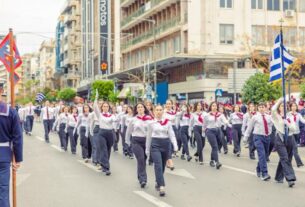 Σε κλίμα εθνικής υπερηφάνειας ο εορτασμός της 25ης Μαρτίου στον Πειραιά