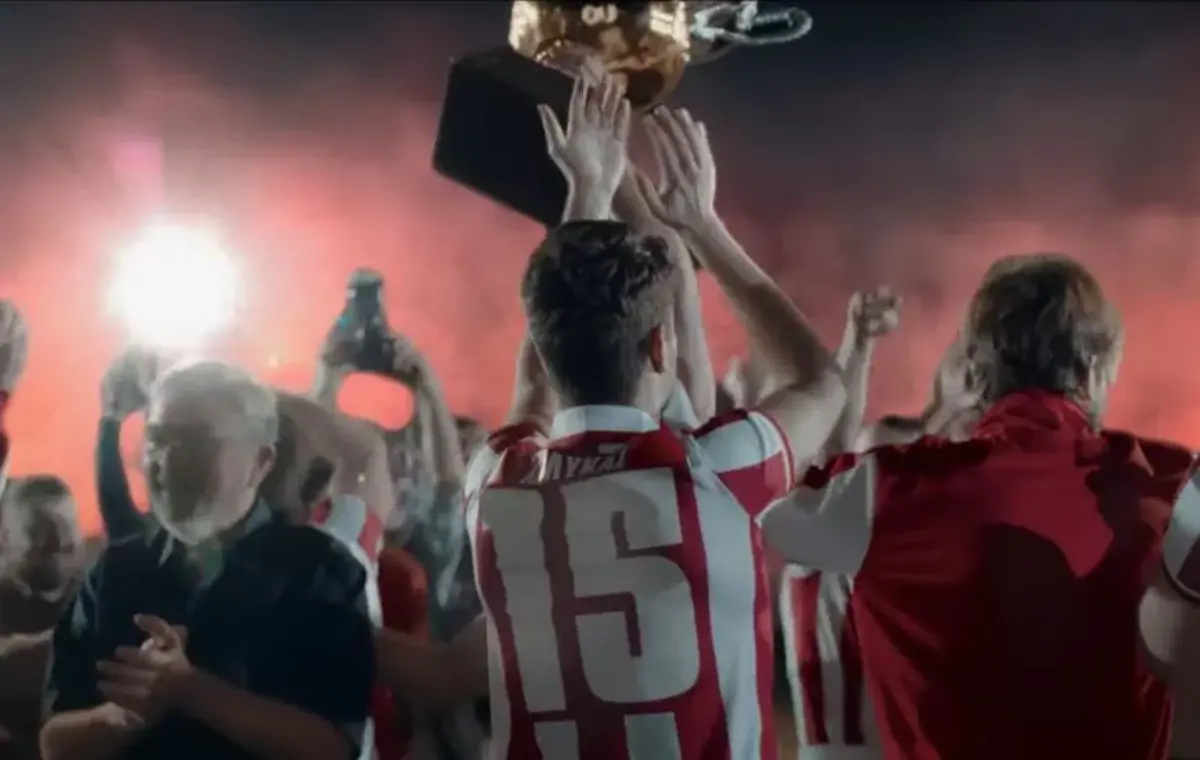 Μια θρυλική ιστορία για τα 100 χρόνια του Ολυμπιακού: Το τρέιλερ των 100″ προκαλεί συγκίνηση (vid)