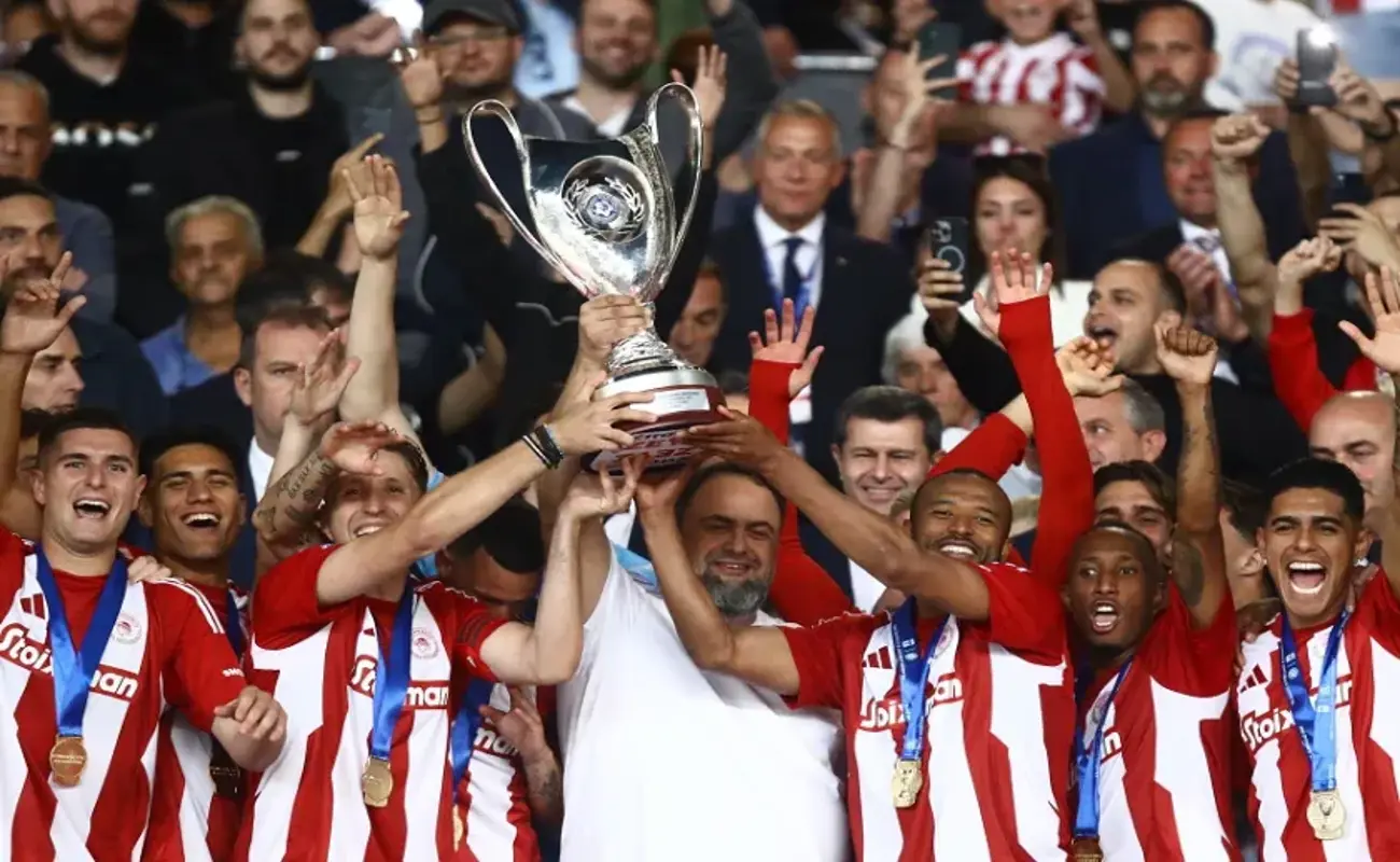 Κατέκτησε το 19ο νταμπλ στα 100 του χρόνια ο Ολυμπιακός