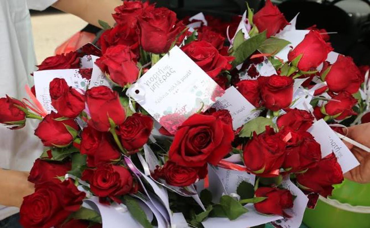 Ο Δήμος Πειραιά τιμά την Παγκόσμια Ημέρα της Μητέρας