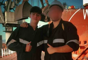 Λιμάνι Πειραιά: Βαρύ Λιμάνι Πειραιά: Βαρύ πένθος για τον θάνατο του 20χρονου ναυτεργάτη που σκοτώθηκε στο Blue Star Chios