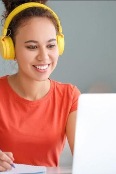 Δωρεάν & Online Εξετάσεις Αγγλικών: Η πιο έξυπνη επιλογή για πιστοποίηση τώρα!