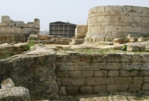 «Ο Αρχαίος Πειραιάς»