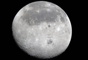 Αφού έκαναν τον γύρο της Σελήνης, οι αστροναύτες της αποστολής Artemis II επιστρέφουν στη Γη – Τα 40 λεπτά «σιωπής» στην αθέατη πλευρά του φεγγαριού