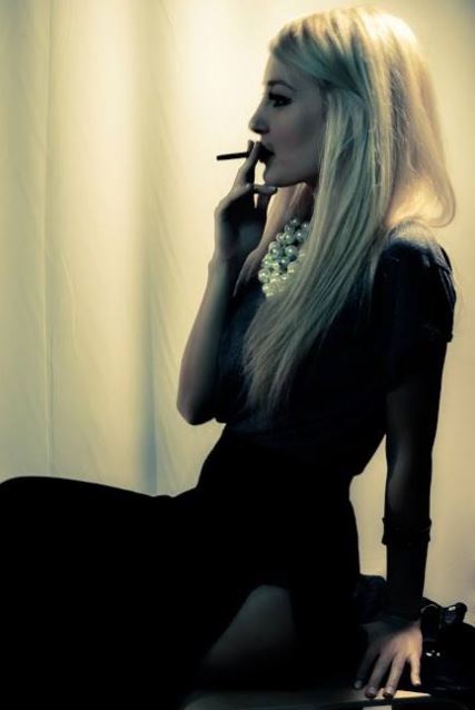 η συγγραφέας Βέρα Φραντζή 