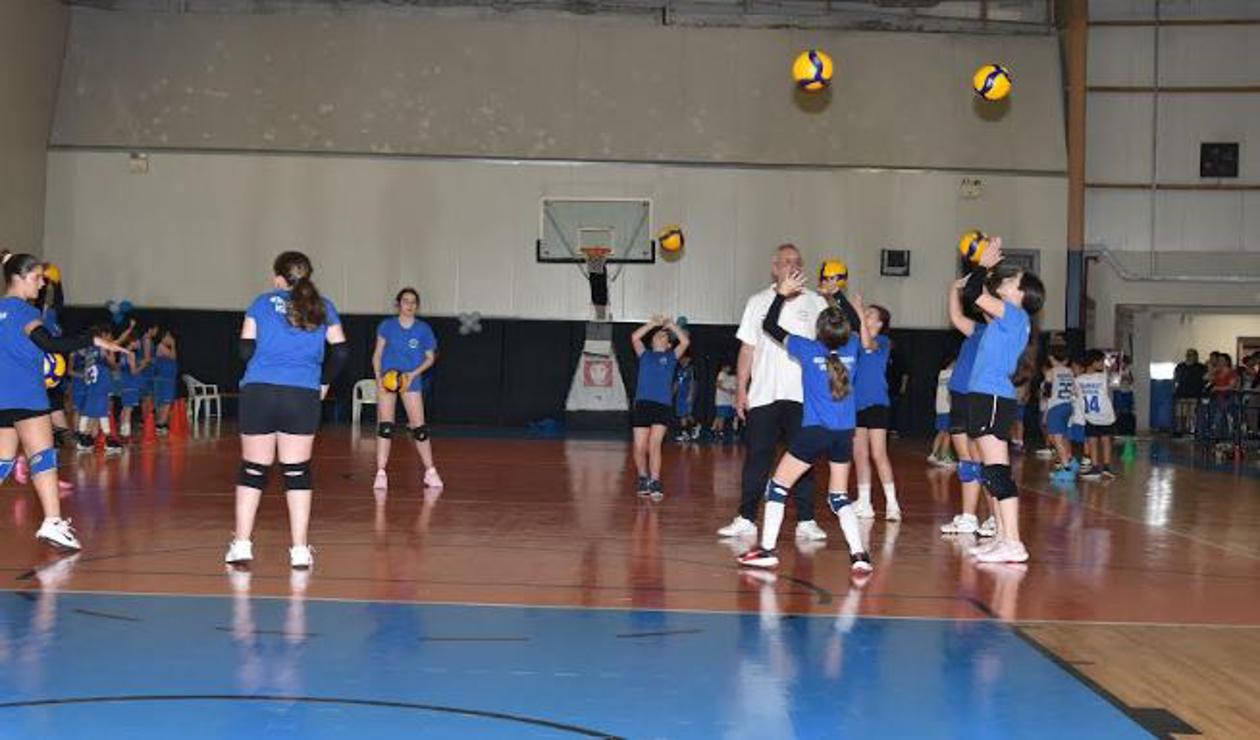 Με μεγάλη επιτυχία η τελετή λήξης των ακαδημιών μπάσκετ - βόλεϊ του Φοίνικα Πειραιά