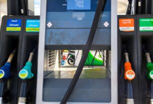Άνθρακες ο θησαυρός: Πέντε λεπτά στο diesel και καμία αλλαγή στην αμόλυβδη